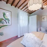 Apartment In Lucca With Winery And Pool شقة *