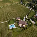 Apartment In Lucca With Winery And Pool شقة Cappella