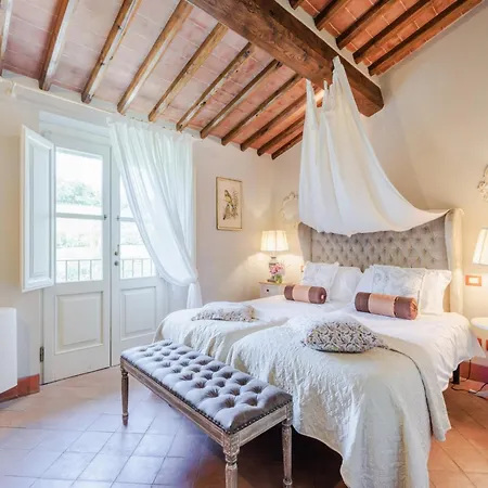 Apartment In Lucca With Winery And Pool شقة Cappella