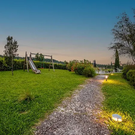 아파트 In Lucca With Winery And Pool *